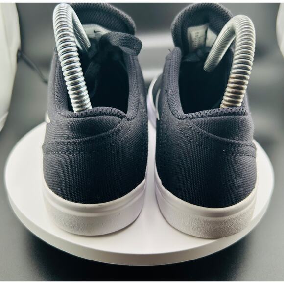 Nike SB Check Canvas (GS) Black/White Boy's Skate Shoes 905373-003 Sz 4 - Picture 3 of 5